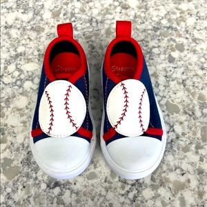 Toddler Size 6 Baseball Shoes- Never Worn